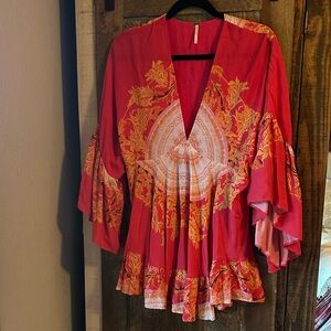 Free People Floral Coral V-Neck Bell Sleeve Women’s Top